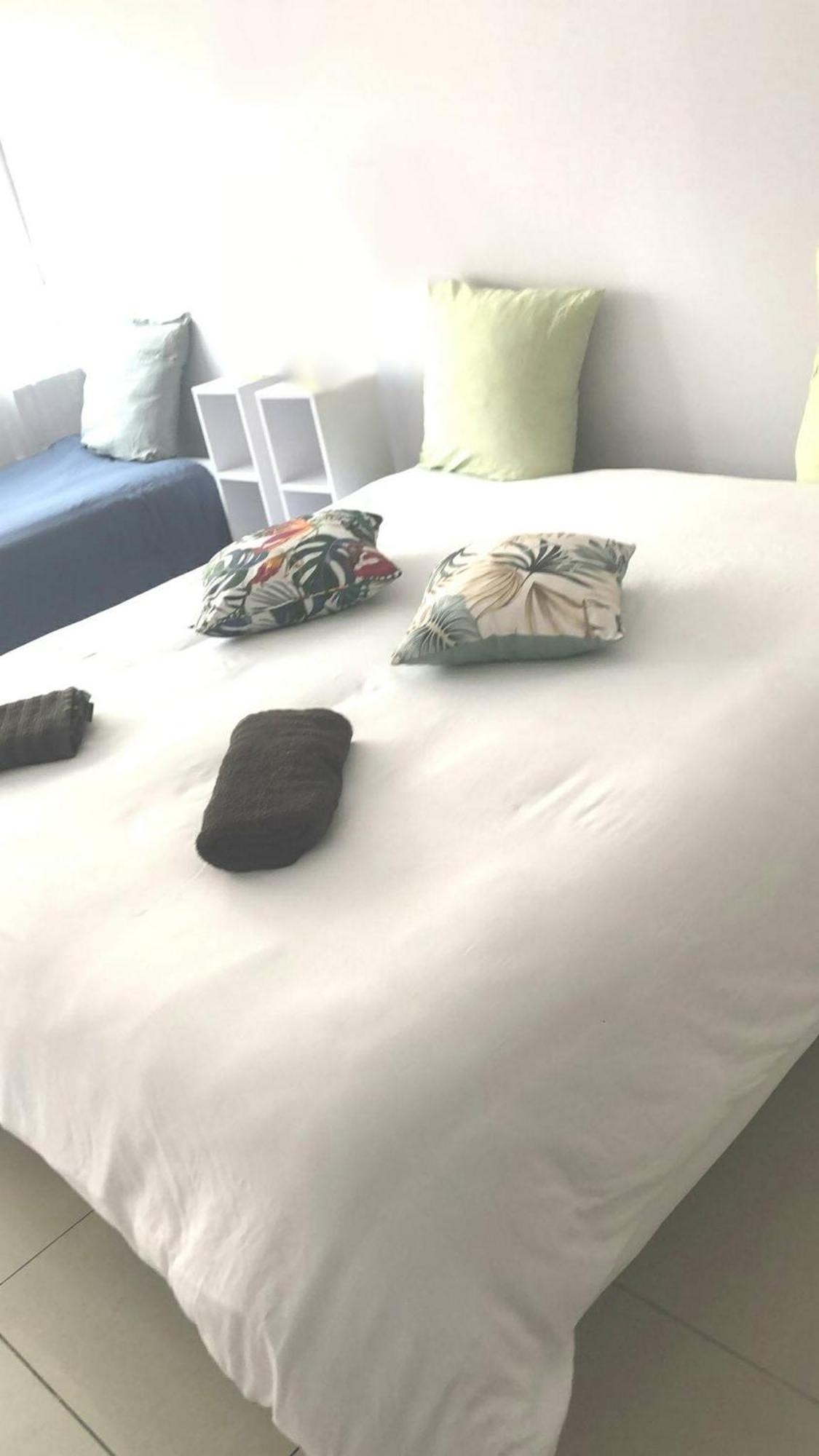Sejour Perpignan Avec Petit-Dejeuner A La Demande Et Piscine A 20 Minutes De L'Espagne A Le Palace Climatise Εξωτερικό φωτογραφία